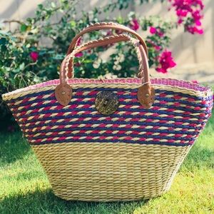 NWT Sun ‘N’ Sand natural straw woven tote.